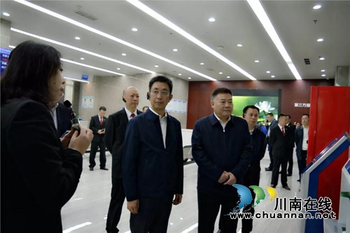 泸州市召开诉源治理专项工作推进会(图8)