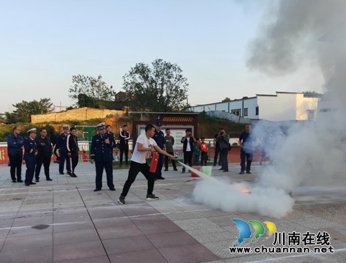 “119”消防宣传月&nbsp;叙永三中在行动(图1)