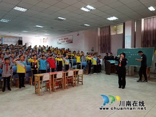 泸州：警盾公益宣讲持续发声&nbsp;呵护少年的你(图9)