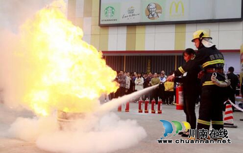 龙马潭区组织开展灭火救援联合演练(图5)