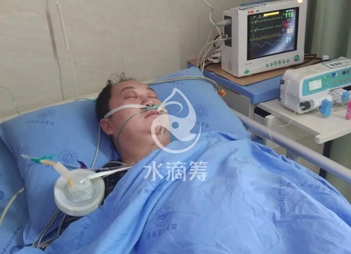 围观！泸州这家医院这样对无钱医病的患者……(图2)