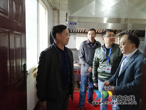 泸县潮河镇开展校园食品安全联合整治行动(图2) 泸县潮河镇开展校园食品安全联合整治行动(图2)