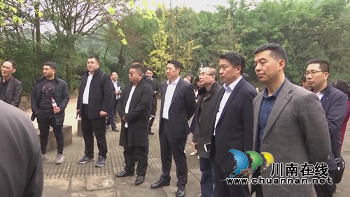 海外洪门社团负责人研修班考察合江扶贫工作(图2)