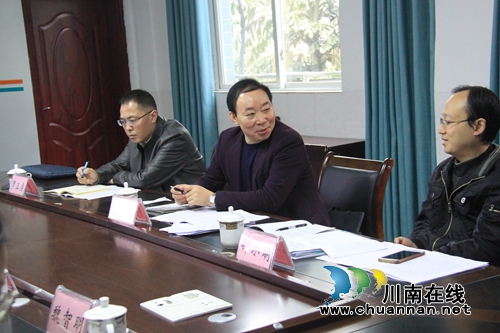 泸州市卫健委到云龙中心卫生院督导泸县健康扶贫领域腐败和作风问题专项治理工作(图1)