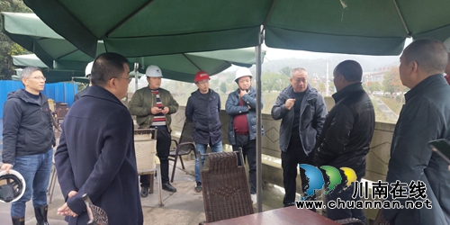 泸县政协副主席杜开卷率队督导泸县污水管网工程(图1)