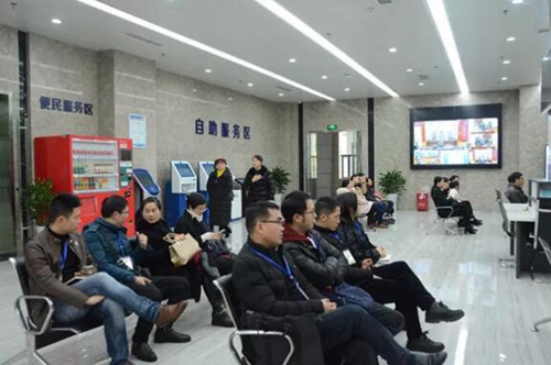 告官见官&nbsp;泸州74位行政机关领导干部现场学法(图7)