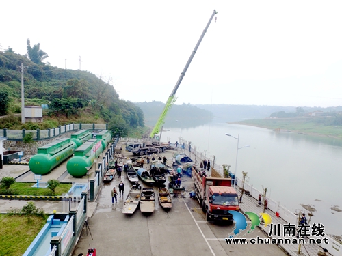 龙马潭：集中报废禁捕渔船&nbsp;全面禁止生产性捕捞(图1)