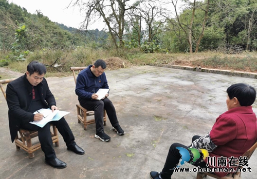纳溪法院党组书记吴江到大渡口镇调研指导工作(图2)