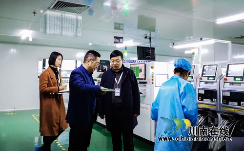 泸州高新区纪工委护航企业发展“护”出新气象(图1) 泸州高新区纪工委护航企业发展“护”出新气象(图1)