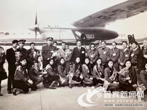 相依相伴27载 宜宾菜坝机场:道一声“珍重”(图2) 相依相伴27载 宜宾菜坝机场:道一声“珍重”(图2)