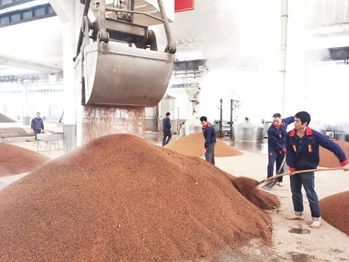 龙头带&nbsp;金花帮&nbsp;千亿目标泸酒香(图4)