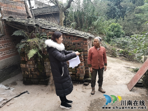 泸县云龙镇全员积极开展宪法宣传活动(图3)