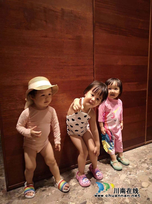 陈大刚:小荷已露尖尖角——外孙女两岁散记(图8) 陈大刚:小荷已露尖尖角——外孙女两岁散记(图8)