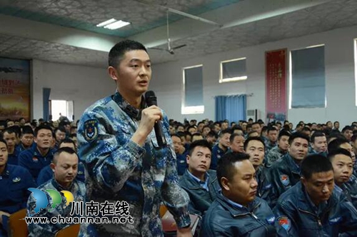 送法进军营│法律支援稳军心&nbsp;助力备战谋打赢(图18)