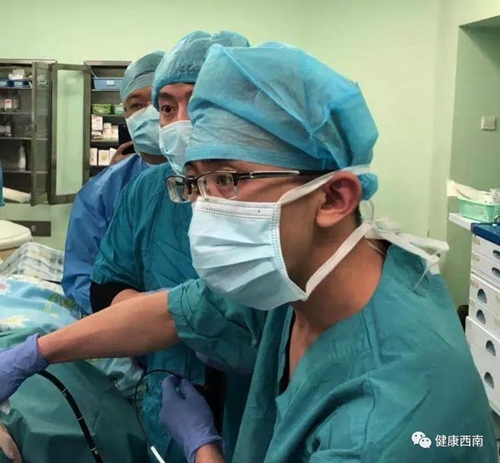 西南医大附院这群护士人人都会“十八般武艺”(图2) 西南医大附院这群护士人人都会“十八般武艺”(图2)