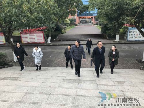 泸县建校赴泸县九中开展合作办学调研(图3)