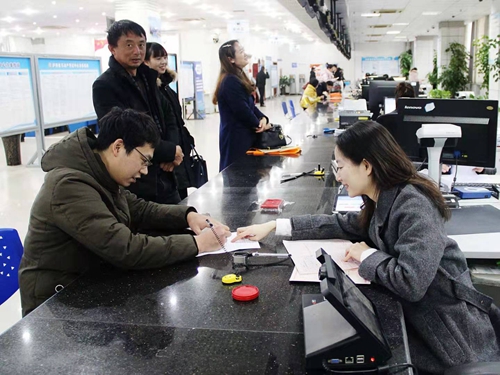 42项事项60分钟办结&nbsp;泸州不动产登记辟出新路(图1)