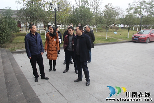 县委副书记、医药产业园党工委书记张学彬督导创建全国法治政府建设示范市迎检工作(图1)