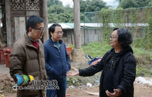 四川书法青年十家走进泸州“楠域奇缘”博藏馆(图3) 四川书法青年十家走进泸州“楠域奇缘”博藏馆(图3)