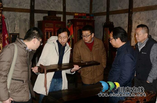 四川书法青年十家走进泸州“楠域奇缘”博藏馆(图13) 四川书法青年十家走进泸州“楠域奇缘”博藏馆(图13)