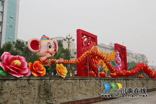 光影璀璨耀龙城！泸县城区张灯结彩喜迎新春(图4)