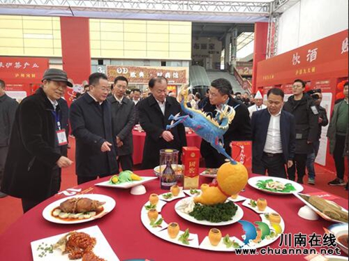 过年,办年货,到西南商贸城逛年货节吧!(图3) 过年,办年货,到西南商贸城逛年货节吧!(图3)