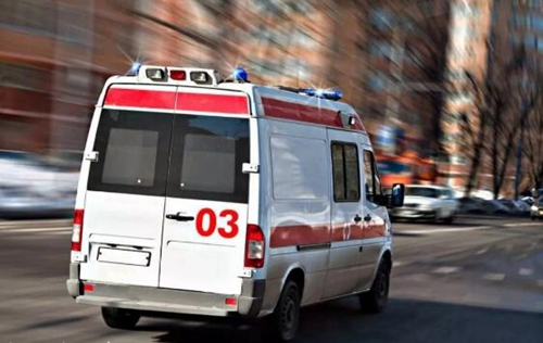 出租屋内暗藏玄机，7人集体中毒？