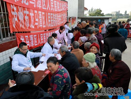 龙马潭:传播“自强”正能量 文化扶志暖人心(图3) 龙马潭:传播“自强”正能量 文化扶志暖人心(图3)