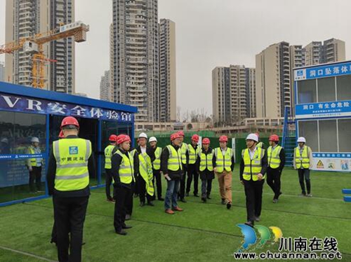 碧桂园在泸州打造标杆项目(图3)