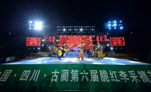 古蔺镇召开脱贫攻坚冲刺行动推进会(图1) 古蔺镇召开脱贫攻坚冲刺行动推进会(图1)