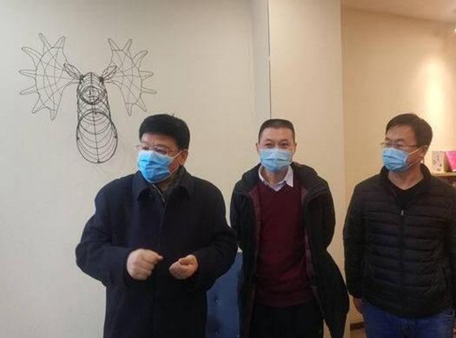 国家卫生健康委副主任王贺胜看望四川救援队，提出两大目标：打胜仗，零感染