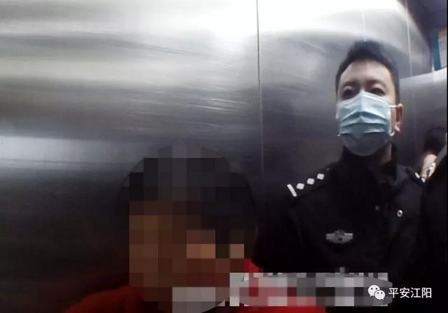 泸州女子扰乱医疗秩序被拘 警方态度:依法打击!(图3) 泸州女子扰乱医疗秩序被拘 警方态度:依法打击!(图3)