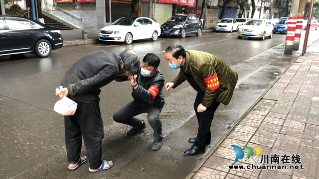 龙马潭区小市街道:全力防控 小区党支部积极发挥作用(图2) 龙马潭区小市街道:全力防控 小区党支部积极发挥作用(图2)