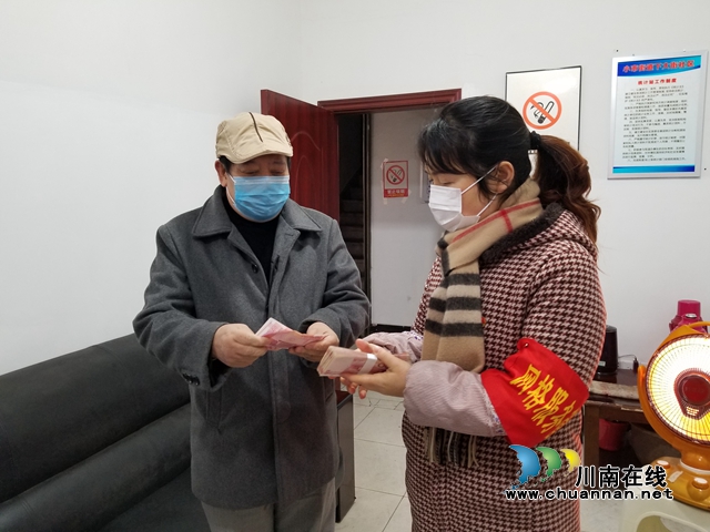 龙马潭区小市街道:“战疫”彰显人大代表责任担当(图4) 龙马潭区小市街道:“战疫”彰显人大代表责任担当(图4)