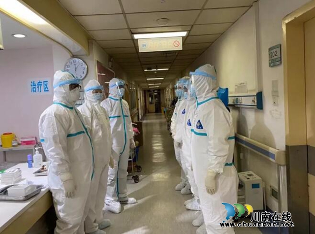 【驰援武汉】抗疫前线，看她们如何救治“新冠肺炎”患者(图5)