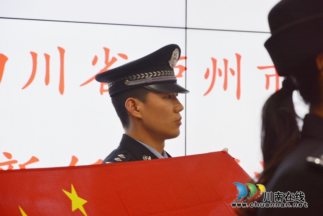 泸州:法院夫妻的战“疫”故事(图2) 泸州:法院夫妻的战“疫”故事(图2)