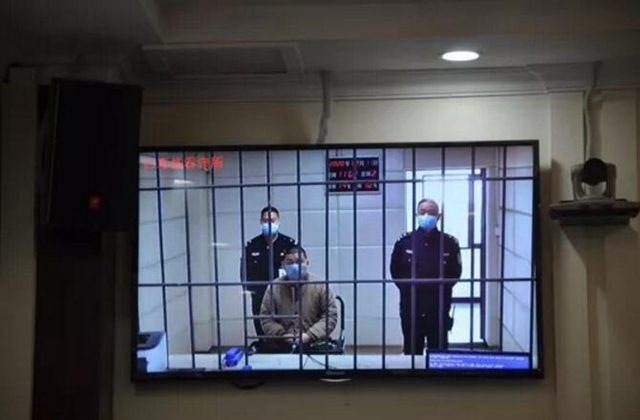 四川首例涉疫情防控妨害公务罪案宣判，男子被判拘役4个月(图2)