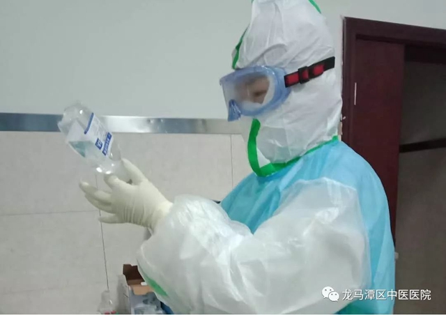 龙马潭区中医医院：抗疫进行时(图2)