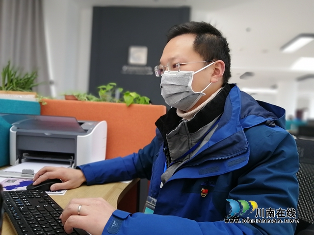 疫情防控宣传的排头兵李小红：我用镜头敬英雄！(图1)