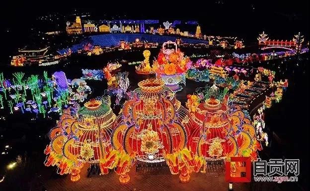 自贡:明确稳增长十大任务 研究适时重启第26届灯会(图3) 自贡:明确稳增长十大任务 研究适时重启第26届灯会(图3)