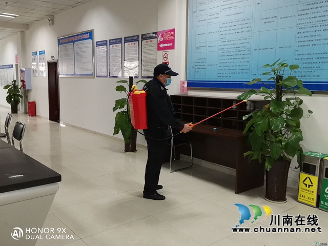 纳溪区行政审批局：攥拳发力“把五关”，众志成城“筑防线”(图3)