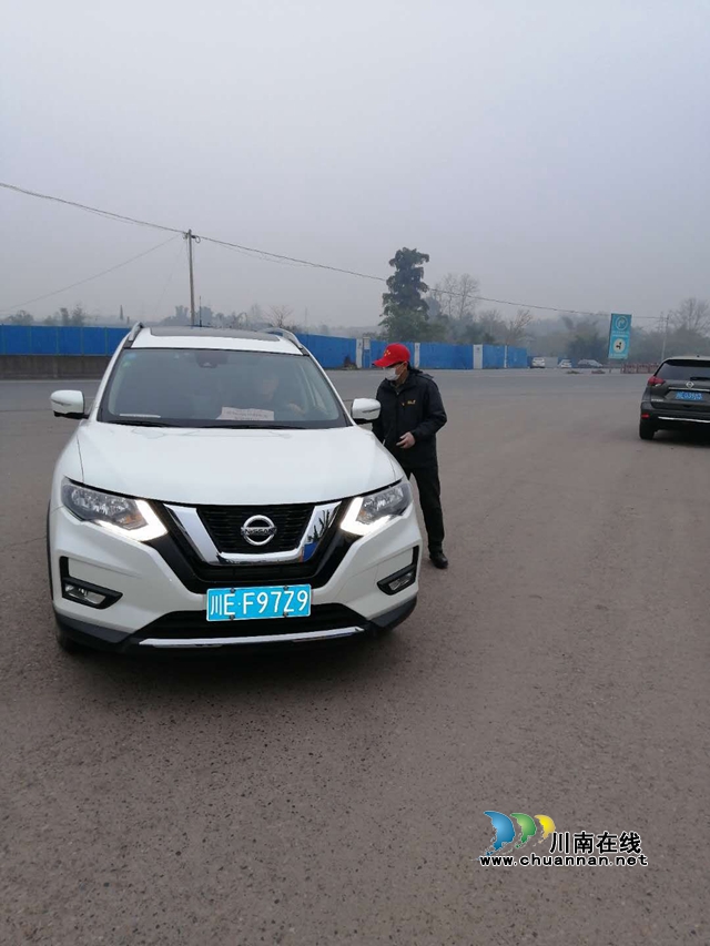 逆行战“疫”情   谱曲振信心——玉带河学校教师创作歌曲致敬最美逆行者(图4)