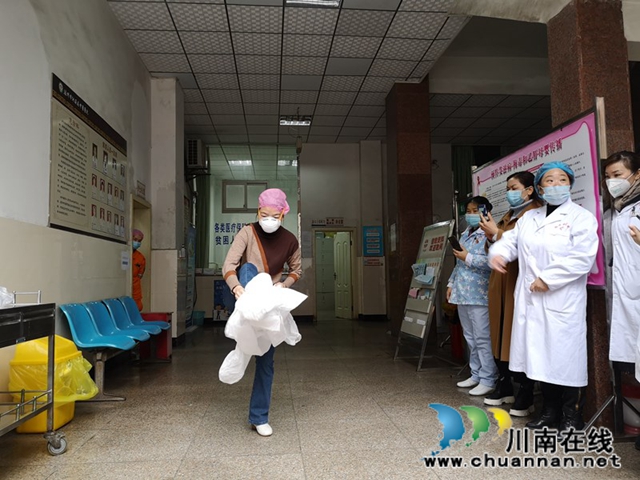 纳溪区中医医院：抓实培训，备战疫情(图1)