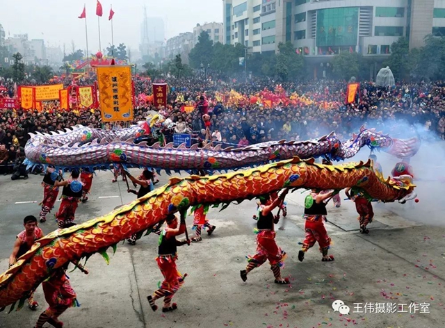 二月二，龙抬头！||王伟乡愁摄影作品《龙在民间》赏析(图7)