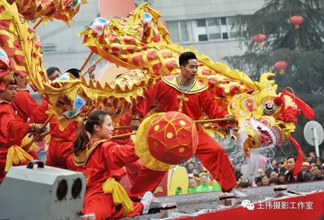 二月二，龙抬头！||王伟乡愁摄影作品《龙在民间》赏析(图36)