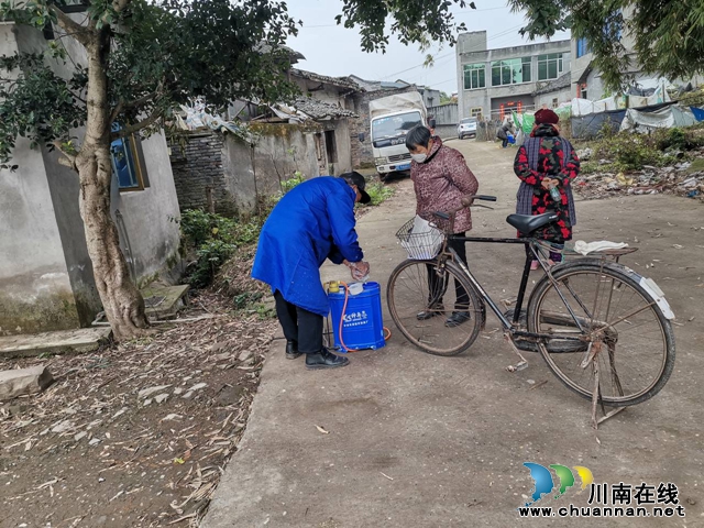 平凡小事铸成大爱,村里的故事说不完(图1) 平凡小事铸成大爱,村里的故事说不完(图1)