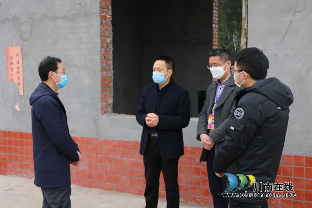 张福荣到泸县潮河镇督导疫情防控、脱贫攻坚等重点工作(图3)