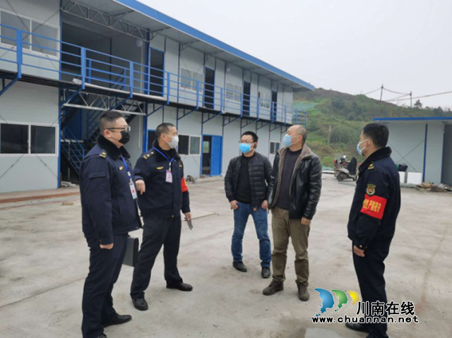 龙马潭区综合行政执法局:你复工我服务 防疫发展“两不误”(图6)