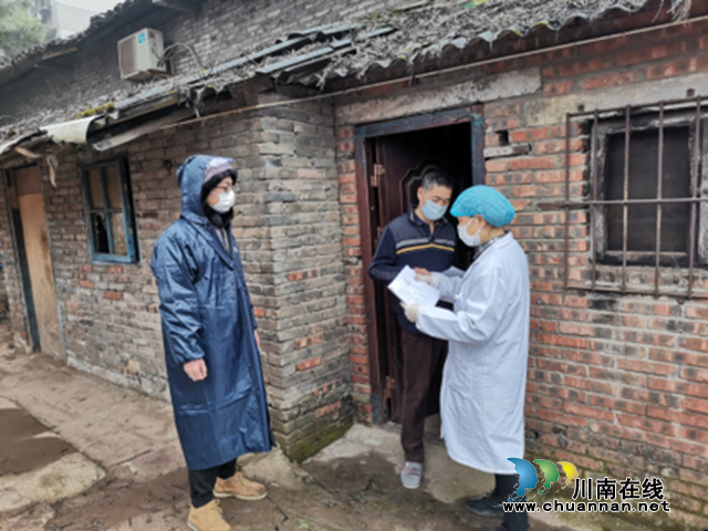 龙马潭区红星街道玉带桥社区居委会负责人李锋:社区防控之门上的“尉迟恭”(图3) 龙马潭区红星街道玉带桥社区居委会负责人李锋:社区防控之门上的“尉迟恭”(图3)