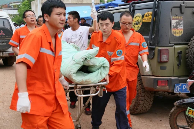 泸州市人医:精兵强将整装待发,随时候命驰援武汉(图7) 泸州市人医:精兵强将整装待发,随时候命驰援武汉(图7)